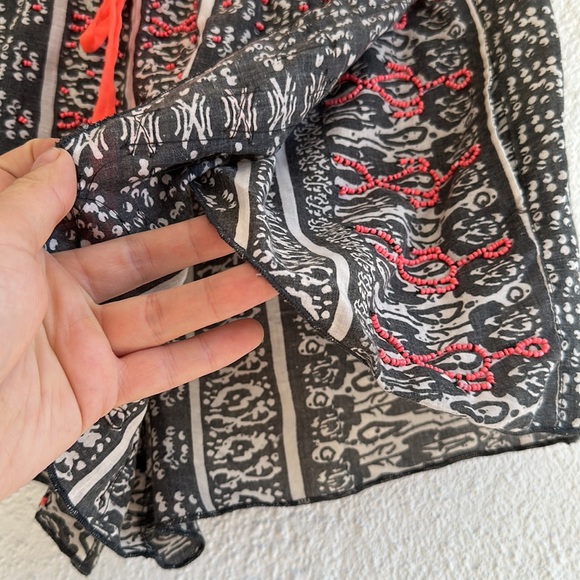 Zara Trafaluc Beaded Shorts Size Small - Picture 4 of 7